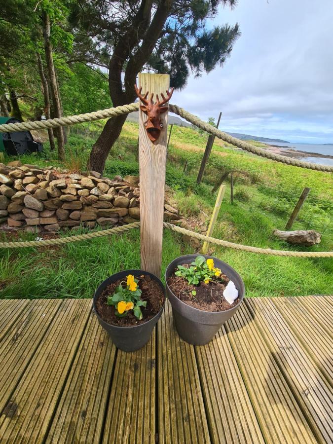 The Bay ,Luxury Shepherds Hut, Dundonnell Exterior photo